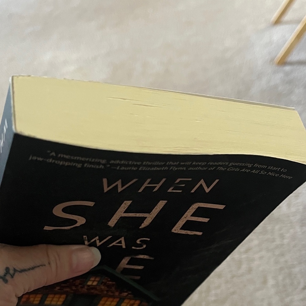 When She Was Me by - Green Cover Paperback - Picture 6 of 6